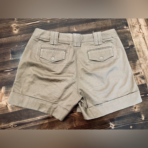 Banana Republic Martin Fit Women's Shorts - Picture 3 of 3